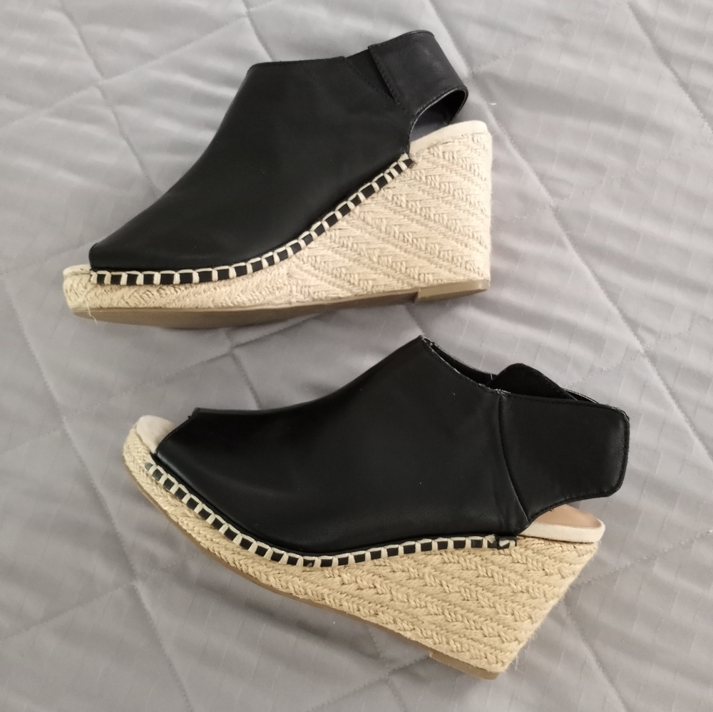 JustFab Sz 9 Espadrill Wedges